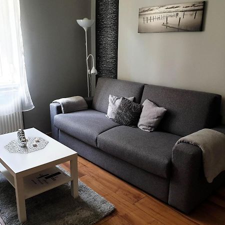 Apartamento Corvin City Center Kisfaludy Apartman Budapest Exterior foto